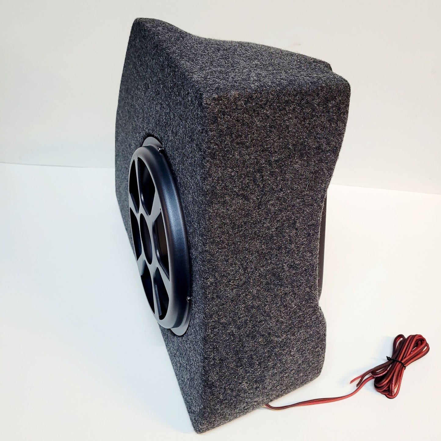 SUB f-500 • Auto-Subwoofer 100 Watt für Fiat 500 Kofferraum